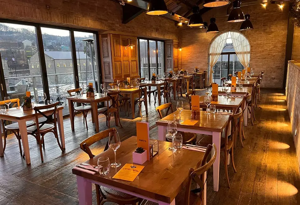 Interior view of Ponti's Italian Kitchen, Fox Valley Sheffield